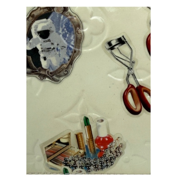 Louis Vuitton Vernis Stickers Zippy Wallet – Rare Limited Edition – Authentic - Picture 7 of 9